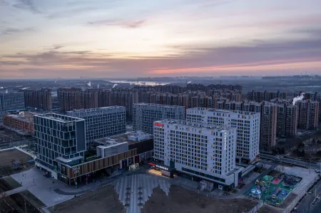 Hampton by Hilton Beijing Shahe Higher Education Park Отели рядом с достопримечательностью «University for Science & Technolngy， Beijinge»
