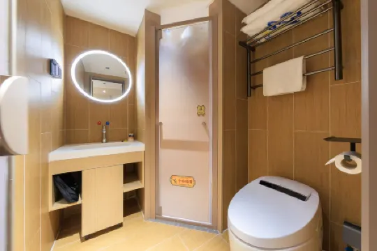 Zaolinjie (Xuanwu Hospital Store, Niujie Subway Station, Beijing) Отели рядом с достопримечательностью «The Buddhist Academy of China»