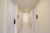 Shanghai Cream Style Designer Hotel - 2-Sterne