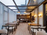 Shangheyuan Homestay (Kaifeng Millennium City Park) Hôtels à : Kaifeng