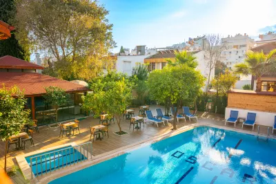 Oscar Garden Hotel Hotel di 