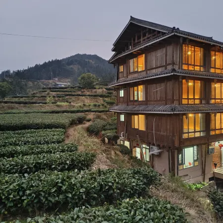 Sanjiang Chayuan Guanzhai Homestay (Chengyang Bazhai Scenic Area)