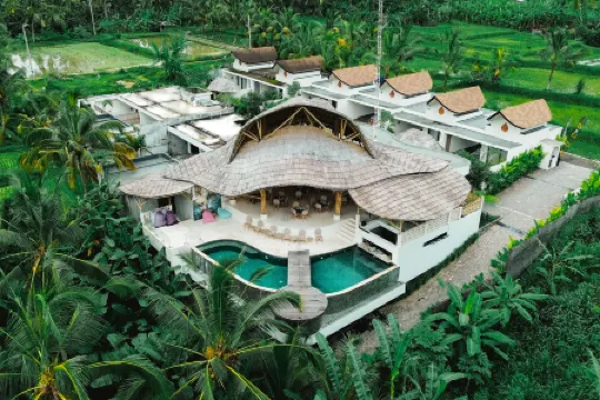 Daun Lebar Villas Bali