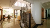 Casa Micarosa Hotel and Residences by RedDoorz - 1-Star