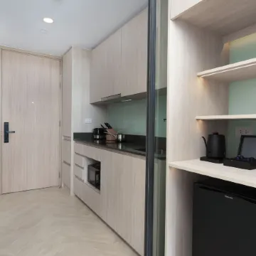 Cassia Rama 9 Bangkok, part of Banyan Group Отели рядом с достопримечательностью «Пирс Klong Tan»