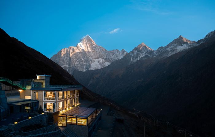 Yueshan Four Seasons Homestay