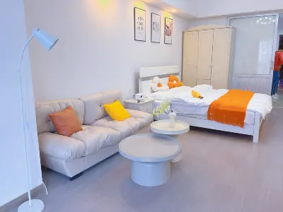 Lanyue Serviced Apartment Hotels in Wanda Plaza/Guanghua Temple