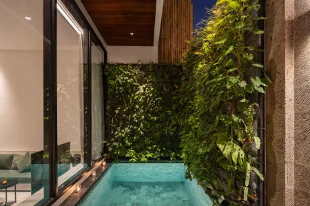 Coco Jungle Canggu Villas by Nagisa Bali Отели рядом с достопримечательностью «Бамбак Парк Виллас»