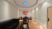 GELI Hotel (Ulanhot Steel Plant Xinqiao West Street)