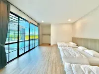 ชมนก ชมนา พูลวิลล่า โรงแรมในอำเภอ ขลุง