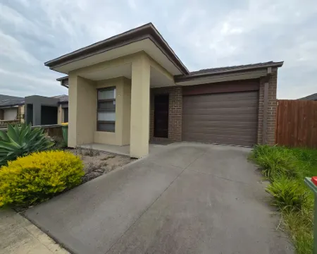 Serenity Home 7 by Hiverooms Hotels in Pakenham