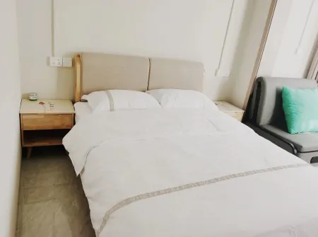 Youyi Family Inn Отели в г. Вэньчуань