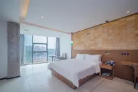 Chongqing YaQi Hotel（Jiefang Tablet shop）