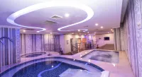 Hotel Paris Pan-Island - Hot Tub