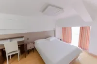 Qingyan Movie Watching B&B (Kaifeng Museum Store) Hotels near Yunlianghe Railway Station
