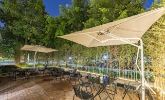 Urba Hotel (Xiamen Jimei School Village Sea Bike Lane Store)