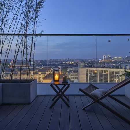 vchill hotel