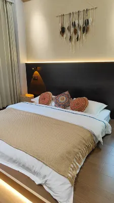 Xinxili Lulan Hotel (Daxin Detian Waterfall Branch)