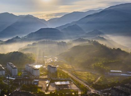 Liangnong Weide Homestay