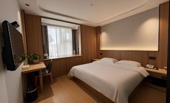 Hangzhou Liyi Four Seasons Hotel (Yintai Department Store)