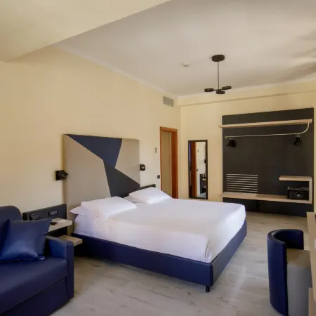 Best Western Plus Globus Hotel Отели рядом с достопримечательностью «Номентано»