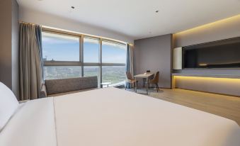 Palace Hotel (Huzhou High speed Railway Station Branch)