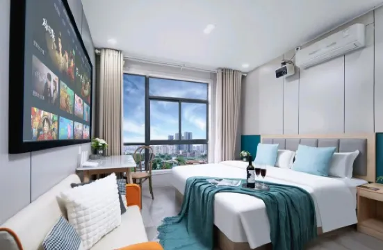 宜居影院民宿（駐馬店建業凱旋廣場店）