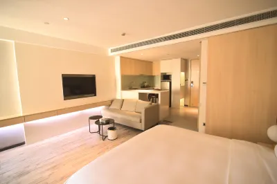 Sushi Boutique Hotel (Huaihai Middle Road Metro Station) Hotels near Former Residence of Shiliang