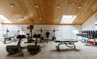 Arium Hotel
