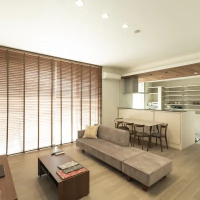 Mova Villa Daiwa1 Hotels near KK Wings