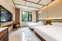 Poina Huishe Chain Hotel (Yingjiang Yinghu Park Store)