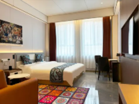 Turpan Qixin Homestay (Putao Valley Folk Village)