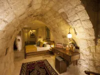 Kayakapi Premium Caves Cappadocia - Balcony