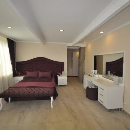 Assos Park Hotel