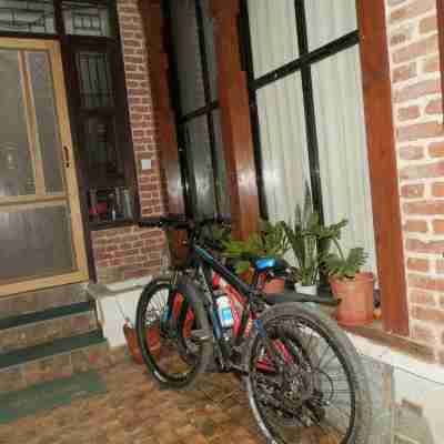 Peaceful & beautiful "Tanani Newa Home" Mt. Ganesh Hotel Exterior