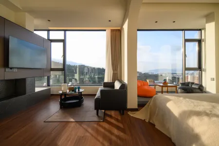 Modern family Отели рядом с достопримечательностью «Southwest University of Science and Technology»