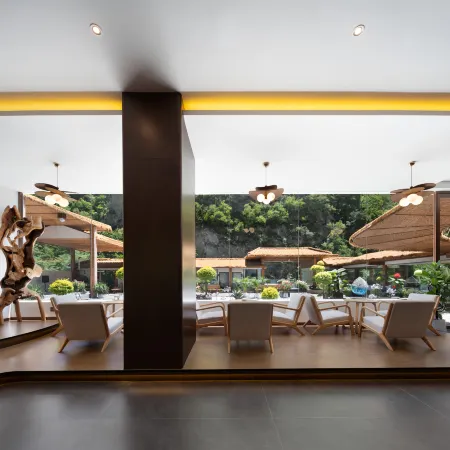 BIPENG SEASONSPRING RESORT