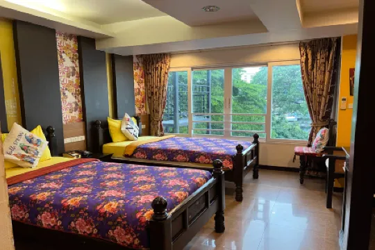 Sabai Sabai@Sukhumvit Hotel