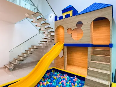 Macrolink Medini Theme Suite by Nest Home - Near Legoland Hotels near The Dragon