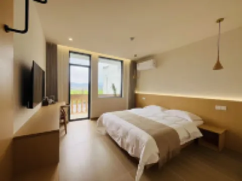 Xingye Wangyue Homestay (Lujiang Tangchi Hot Spring Tourism Resort)