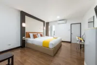 Lee's Mark Residence - 3-Star