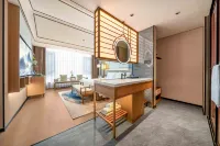 Moshang Qingju Hotel (Xingyi Sunshine Valley Tourist Resort)