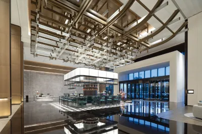 Crowne Plaza Huaihua Hotel berhampiran Huaihua University (East Campus)