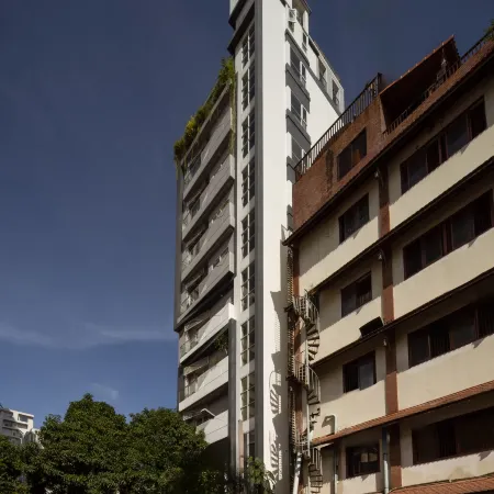 Helen Fin Inn and Apartment by WH