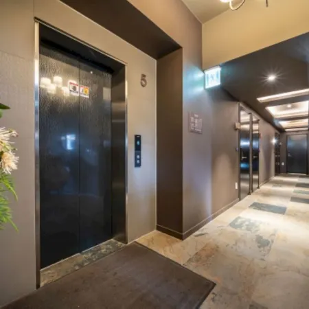 Seongnam 313 Avenue Отели рядом с достопримечательностью «Торговый центр Garden 5»
