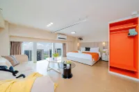 Yuetu Qianbo Homestay (Shunde Overseas Chinese Town Happy Coast Branch)