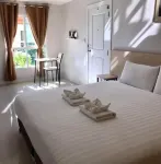 Me and Tree Villa Hôtels à : Kaeng Khoi