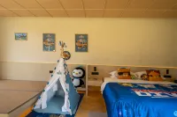 TUI Blue Xiangheli Panoramic River & Mountain Resort, Yulong Ecological Park - 5-Star