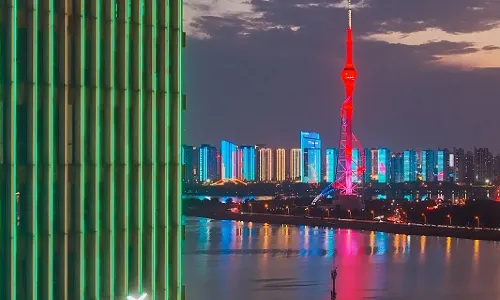 臨沂沂河ハンプトンbyヒルトンホテル