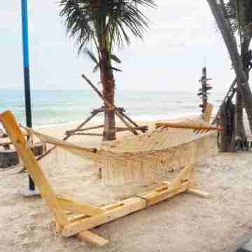 Sichon Glamping Resort, Beachfront Hotel Exterior